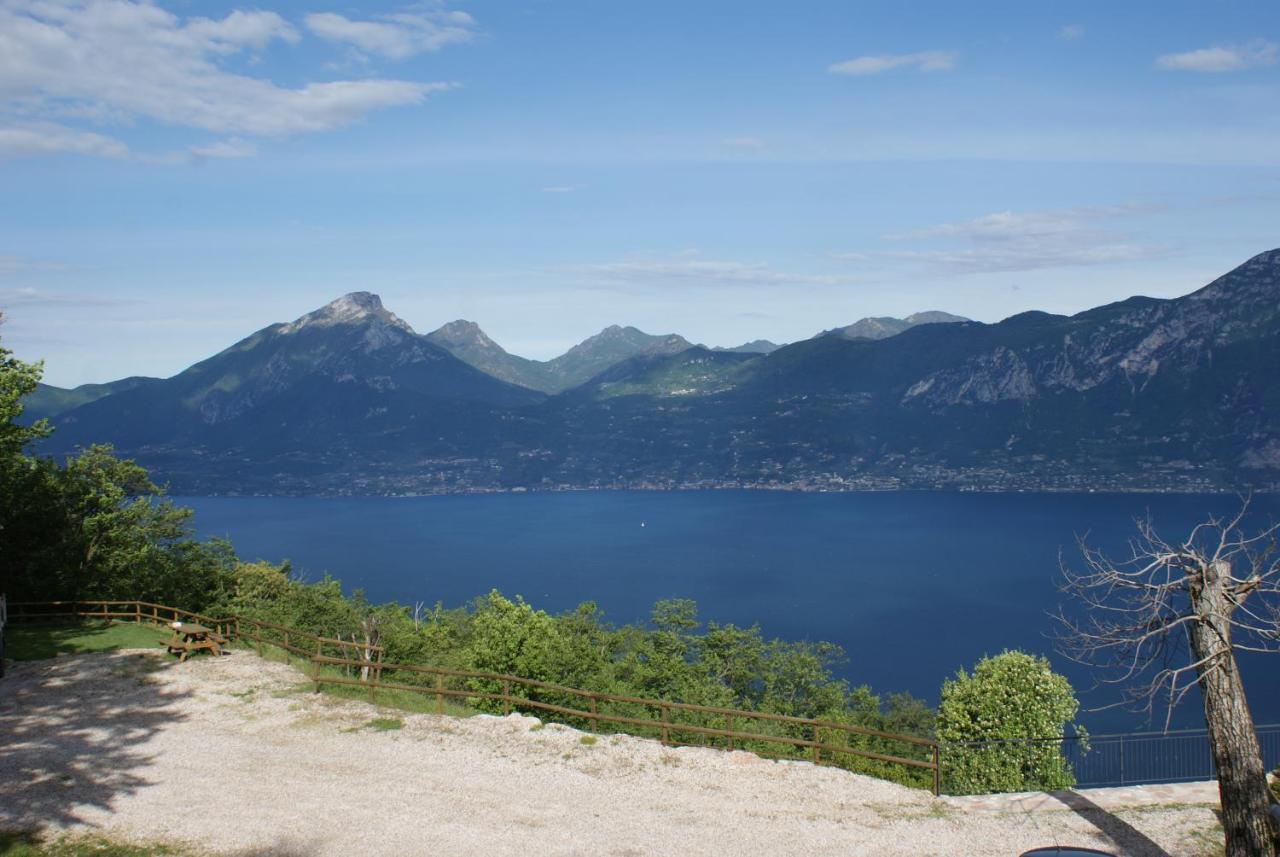 La Casa Di Pericle Aparthotel Brenzone sul Garda Exterior foto