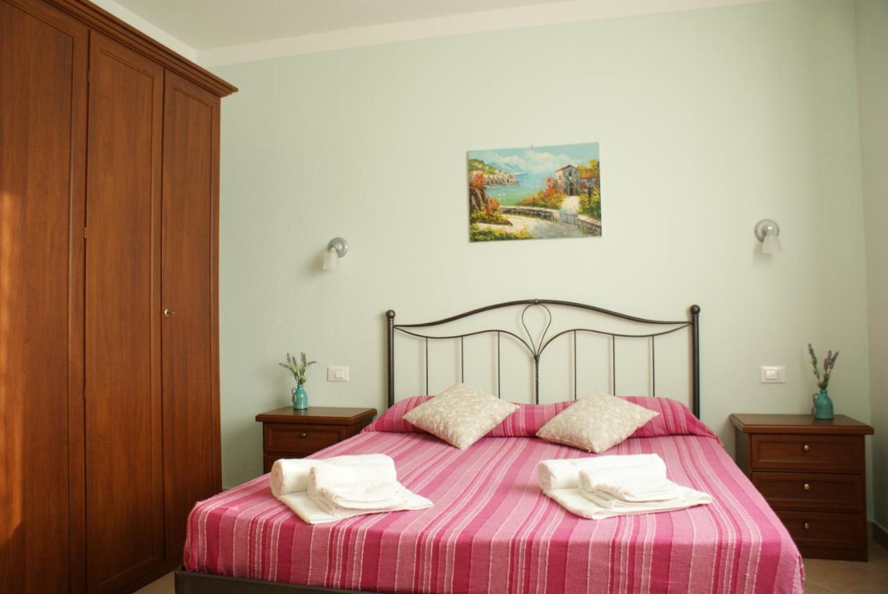 La Casa Di Pericle Aparthotel Brenzone sul Garda Exterior foto